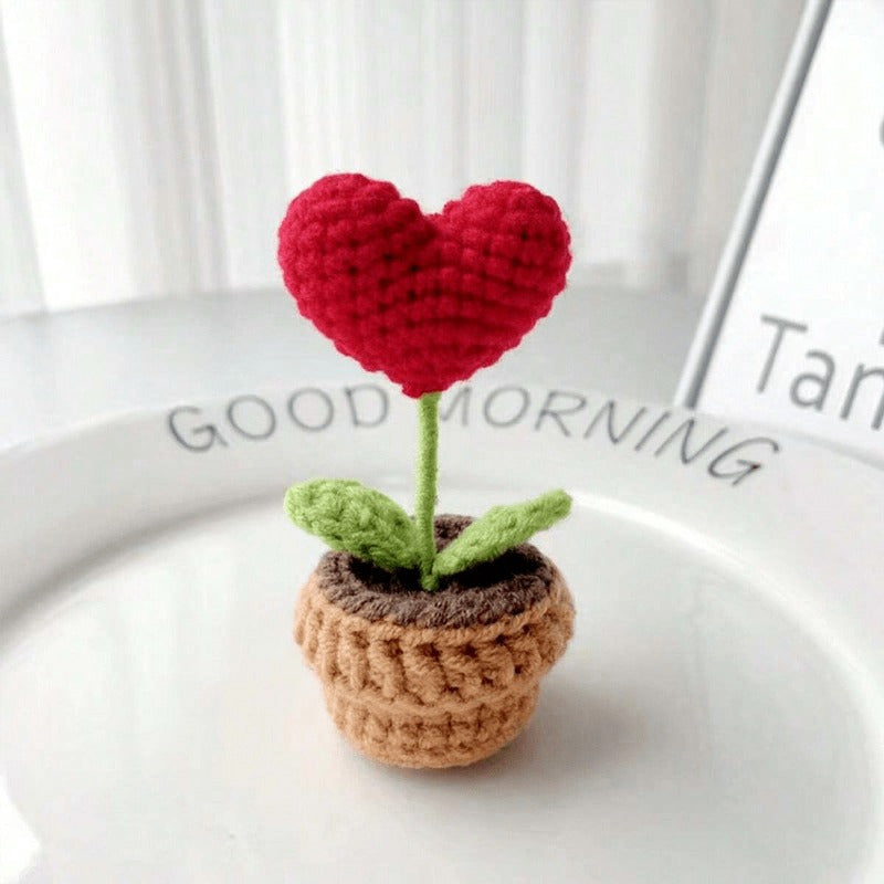 1pc Romantic Handmade Crochet Rose in Heart-Shaped Pot - Ideal for Mother's Day/Valentine's, Charming Red Knitted Flower with Woven Basket, Perfect for Home Decor & Gifting, Special Occasion Gift|Romantic Decor Item|Artisanal