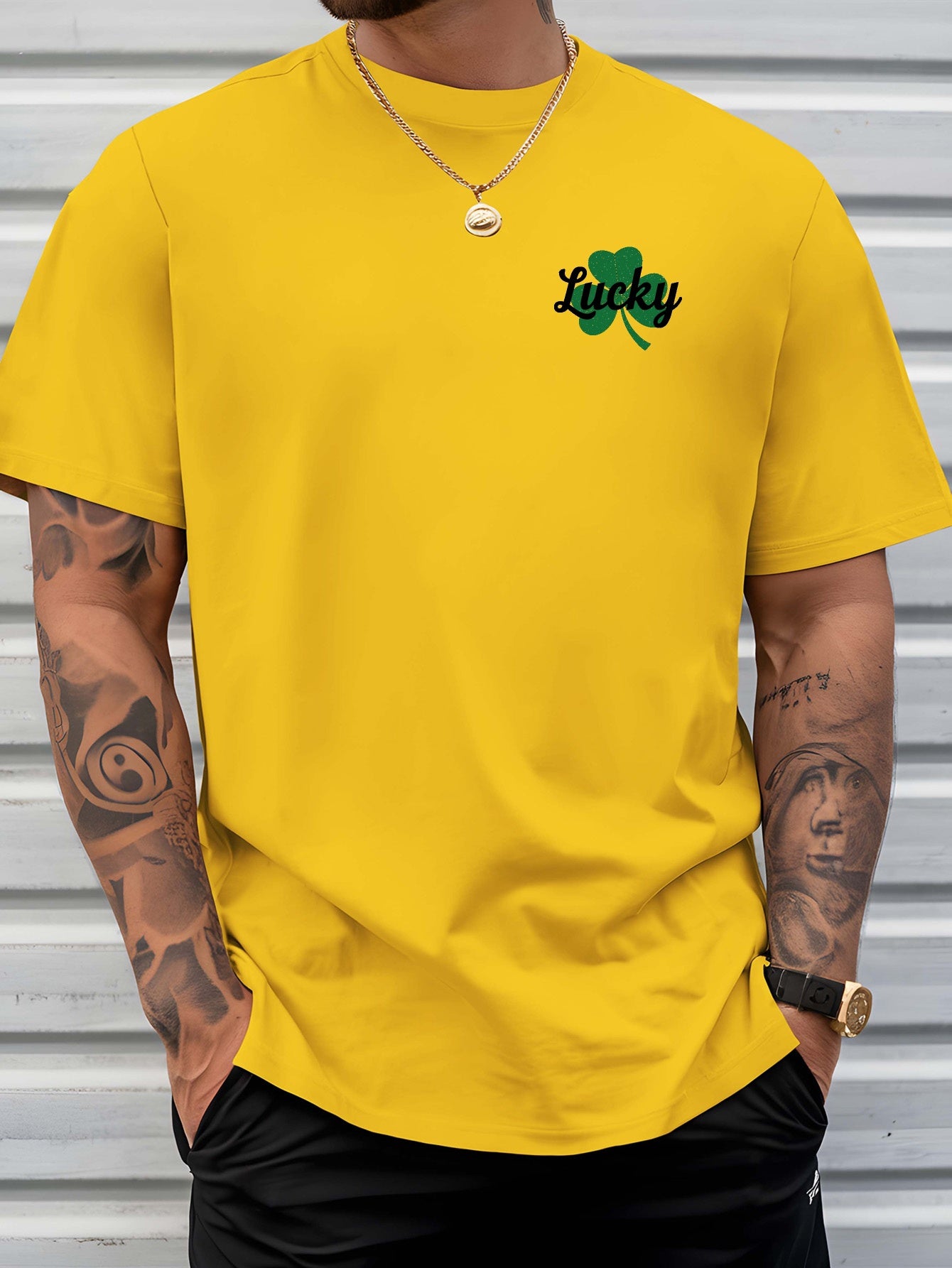 Men's Lucky Shamrock St. Patrick's Day T-Shirt - Navy Blue Short-Sleeve Crewneck, Breathable Polyester Blend, Casual Summer Top with Four-Leaf Clover Design